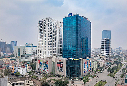 The Vietnamese office market faces economic fluctuations on a global scale.